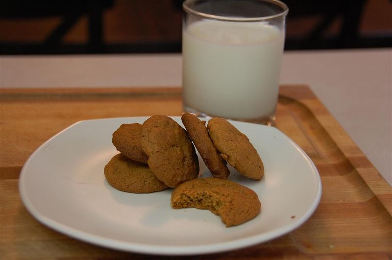 Old Fashioned Ginger Snap Cookies